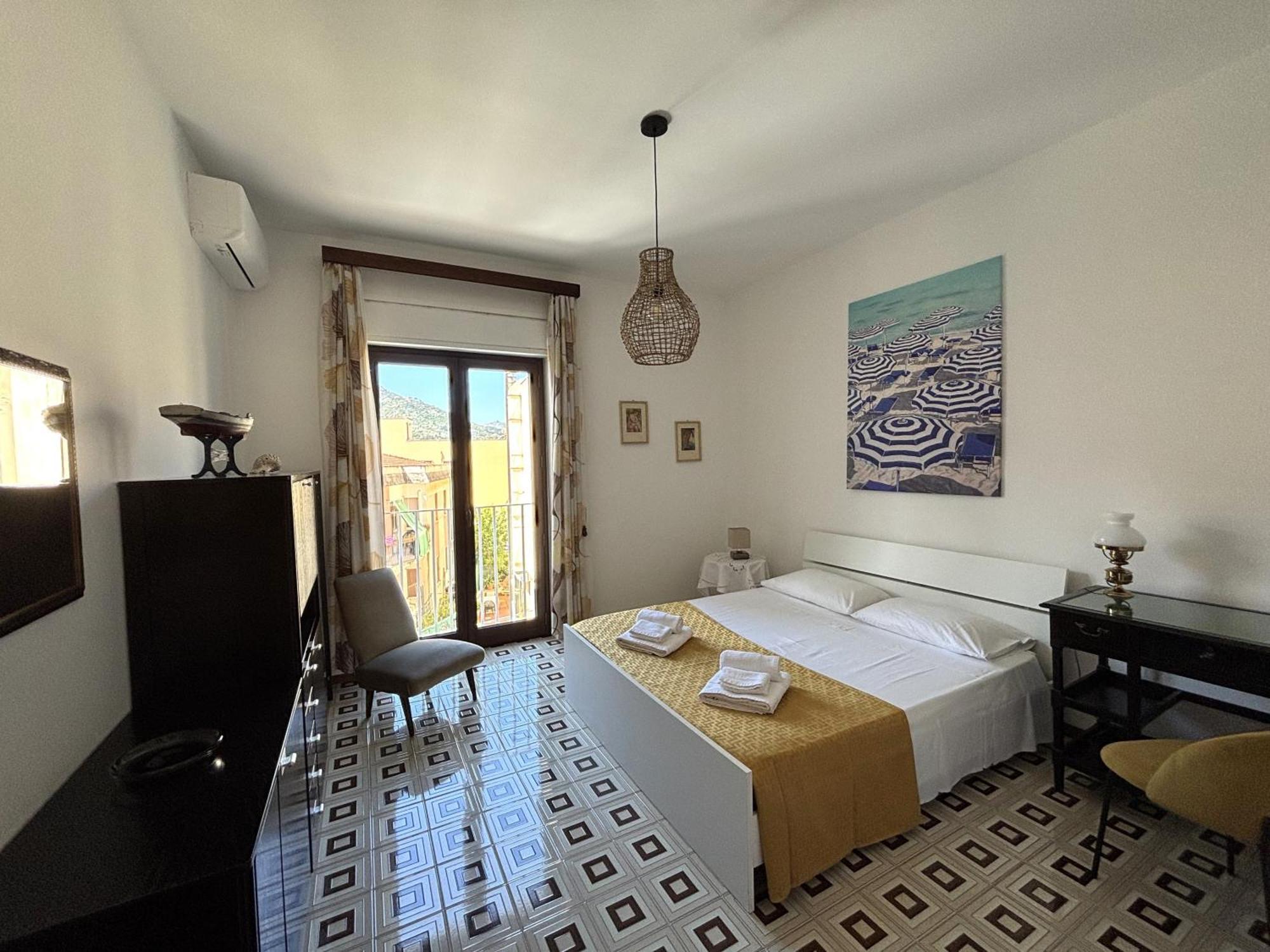 Archimede Lounge Apartman Cefalù Kültér fotó