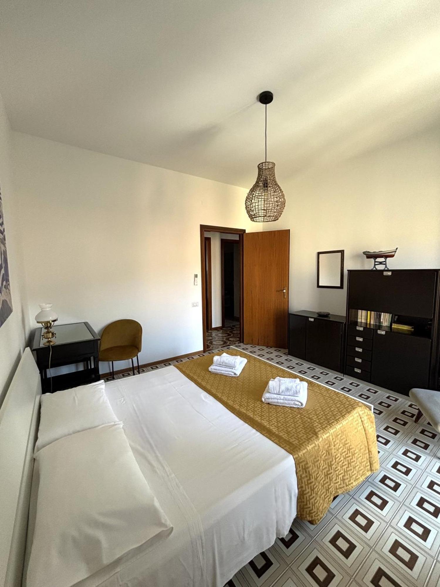 Archimede Lounge Apartman Cefalù Kültér fotó